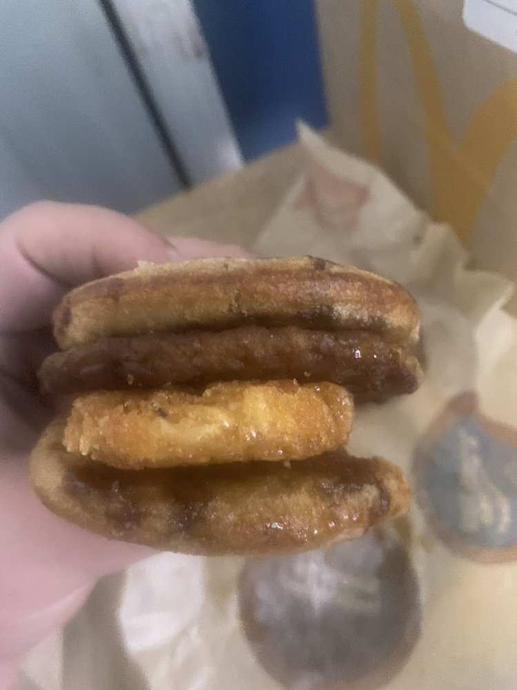 MCDONALD’S VISALIA Updated September 2024 29 Photos & 97 Reviews