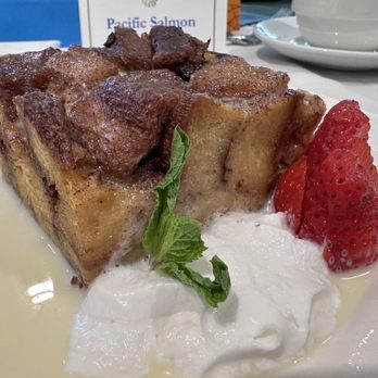 Pacific Club - Delicious bread pudding - Social Clubs Near Me - Honolulu, Hawaii Pacific Club - Delicious bread pudding - Social Clubs Near Me - Honolulu, Hawaii