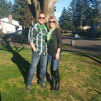 Gustav's - Pubs Near Me - Vancouver, Washington