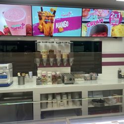 Delicias Sweet - Front of store