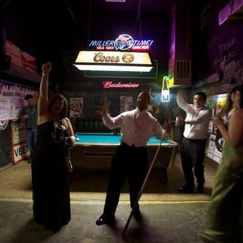 Veet's - Nightlife Near Me - Mobile, Alabama