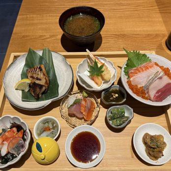Haru - Haru Gozen set Miso Cod and Mini Chirashi - Japanese Near Me - Los Altos, California Haru - Haru Gozen set Miso Cod and Mini Chirashi - Japanese Near Me - Los Altos, California