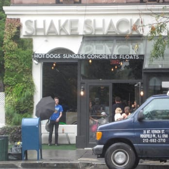 Shake Shack Upper West Side - Fast Food Near Me - New York, New York Shake Shack Upper West Side - Fast Food Near Me - New York, New York