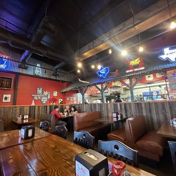 Big Al's Smokehouse BBQ - Inside - Barbeque Near Me - Dallas, Texas Big Al's Smokehouse BBQ - Inside - Barbeque Near Me - Dallas, Texas