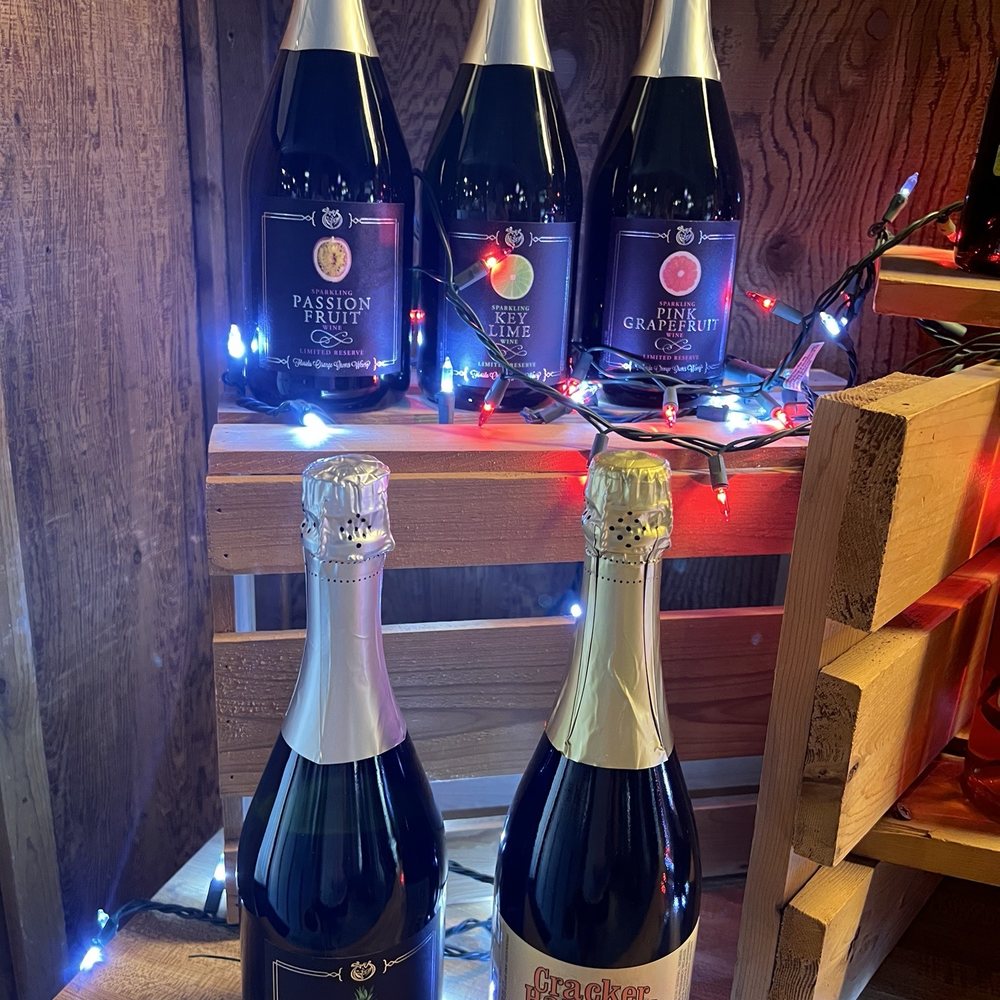 Florida Orange Groves Winery - Champagnes - Wine Bars Near Me - South Pasadena, Florida