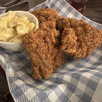 Cracker Barrel Old Country Store - Breakfast & Brunch Near Me - Gastonia, North Carolina