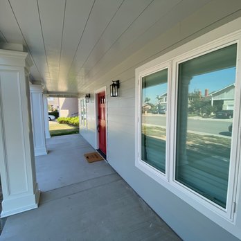 MRI Construction & Remodeling - the front porch of a home - General Contractors Near Me