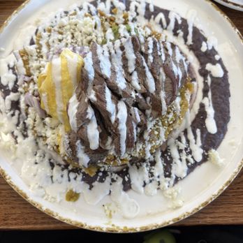 Madres Brunch - Chilaquiles w/ asada & salsa verde (green) - Breakfast & Brunch Near Me - Corona, California