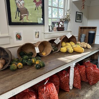 Preston Farm and Winery - Wine Tours Near Me - Healdsburg, California
