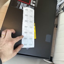 Best Buy - El Cajon - Sealed laptop with the receipt