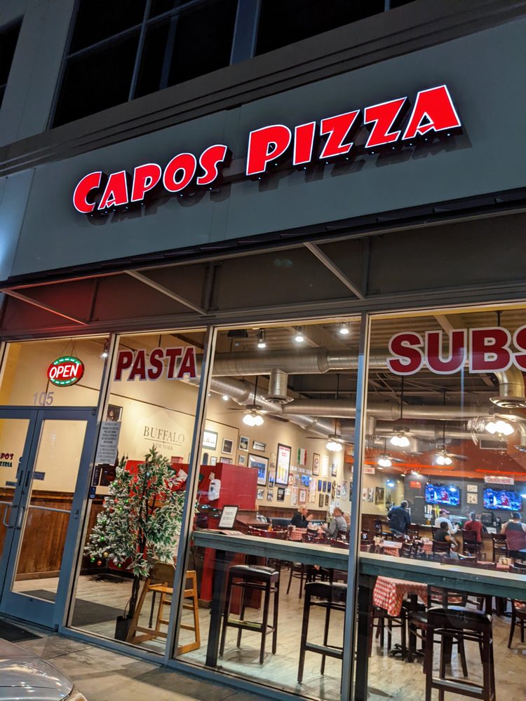 Capos Pizzeria