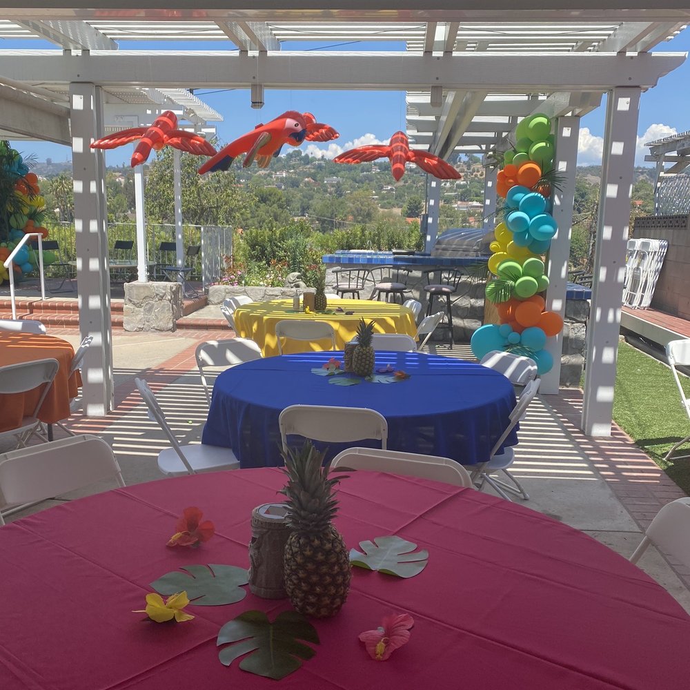 Bizzie Bee Creations - Beautiful balloons - Party & Event Planning Near Me