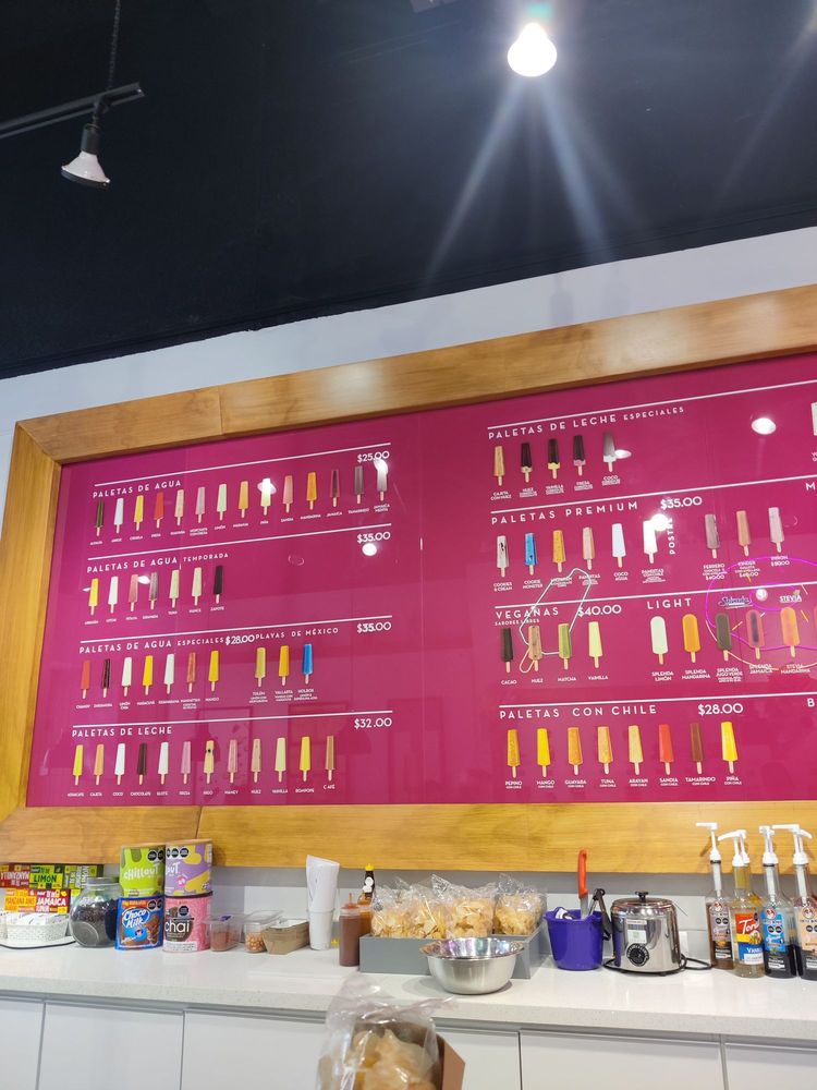 MANHATTAN Updated May 2024 11 Photos Morelos 245, Guadalajara