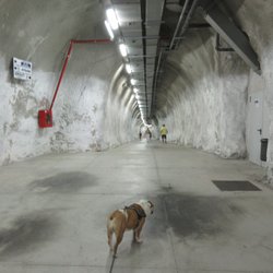 Parcheggio Luna Rossa - pedestrian tunnel to Amalfi