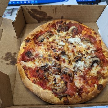 Extreme Pizza - Soma District - Indie pizza, pepperoni and mushrooms - Pizza Near Me - San Francisco, California Extreme Pizza - Soma District - Indie pizza, pepperoni and mushrooms - Pizza Near Me - San Francisco, California