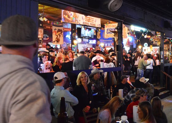 Lil' Red's Longhorn Saloon by null