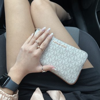 Color Nails - Gorgeous, Glamorous Nails - Nail Salons Near Me - Las Vegas, Nevada Color Nails - Gorgeous, Glamorous Nails - Nail Salons Near Me - Las Vegas, Nevada