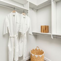 Revel McDowell Mountain - Custom Closets
