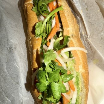 Ms Nguyen Banh Mi & Rolls - Lemongrass chicken banh mi with avocado - Vietnamese Near Me - Honolulu, Hawaii Ms Nguyen Banh Mi & Rolls - Lemongrass chicken banh mi with avocado - Vietnamese Near Me - Honolulu, Hawaii