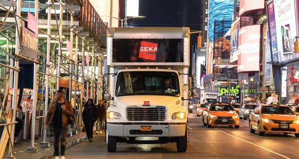 Large commercial Move in NY - We offer local moving, long distance moving, commercial moving, storage, packing and unpacking services. Large commercial Move in NY - We offer local moving, long distance moving, commercial moving, storage, packing and unpacking services.