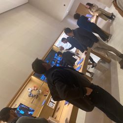 Apple Store - First of 3 floors