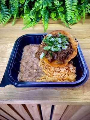Birrieria La Plaza - Downtown PDX Tacos by null