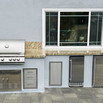Sunset Pools & Spas - an outdoor kitchen - General Contractors Near Me - Orange, California Sunset Pools & Spas - an outdoor kitchen - General Contractors Near Me - Orange, California