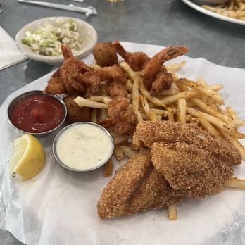 Wilson's Seafood & Grill - Fried catfish and shrimp - Cajun/Creole Near Me - Midlothian, Texas Wilson's Seafood & Grill - Fried catfish and shrimp - Cajun/Creole Near Me - Midlothian, Texas
