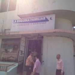 La Esquina Familiar