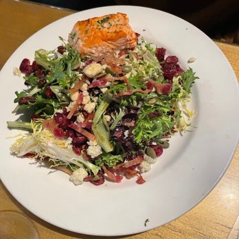 Vogue Bistro - Salmon - French Near Me - Surprise, Arizona Vogue Bistro - Salmon - French Near Me - Surprise, Arizona