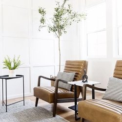 Clutch Modern - Outlander Leather reclining chairs