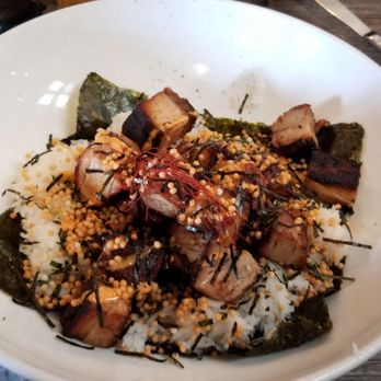Da Kitchen Maui - Bowl of crispy pork, delicious! - Hawaiian Near Me - Kihei, Hawaii