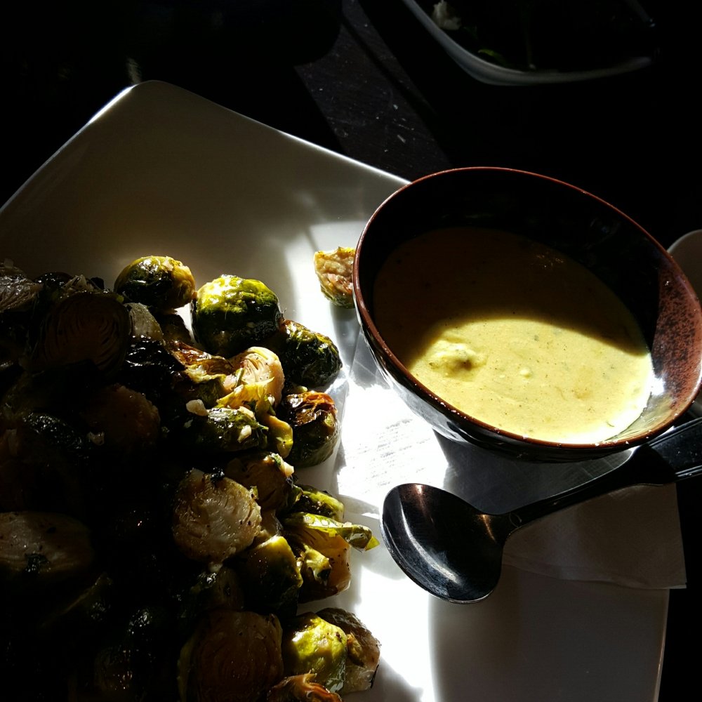 22 Bistro - Brussel sprouts with a gorgonzola curry dip - New American Near Me - Olympic Valley, California