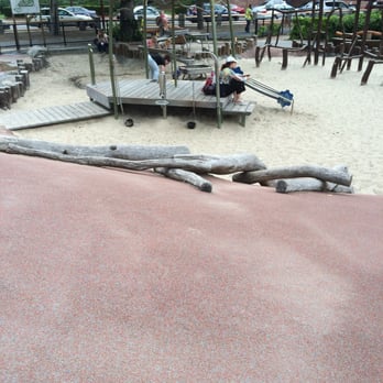 Alexander W. Kemp Playground - Water feature - Playgrounds Near Me - Cambridge, Massachusetts Alexander W. Kemp Playground - Water feature - Playgrounds Near Me - Cambridge, Massachusetts