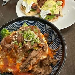 Beef bulgogi hash & Benedict (forgot exact type)