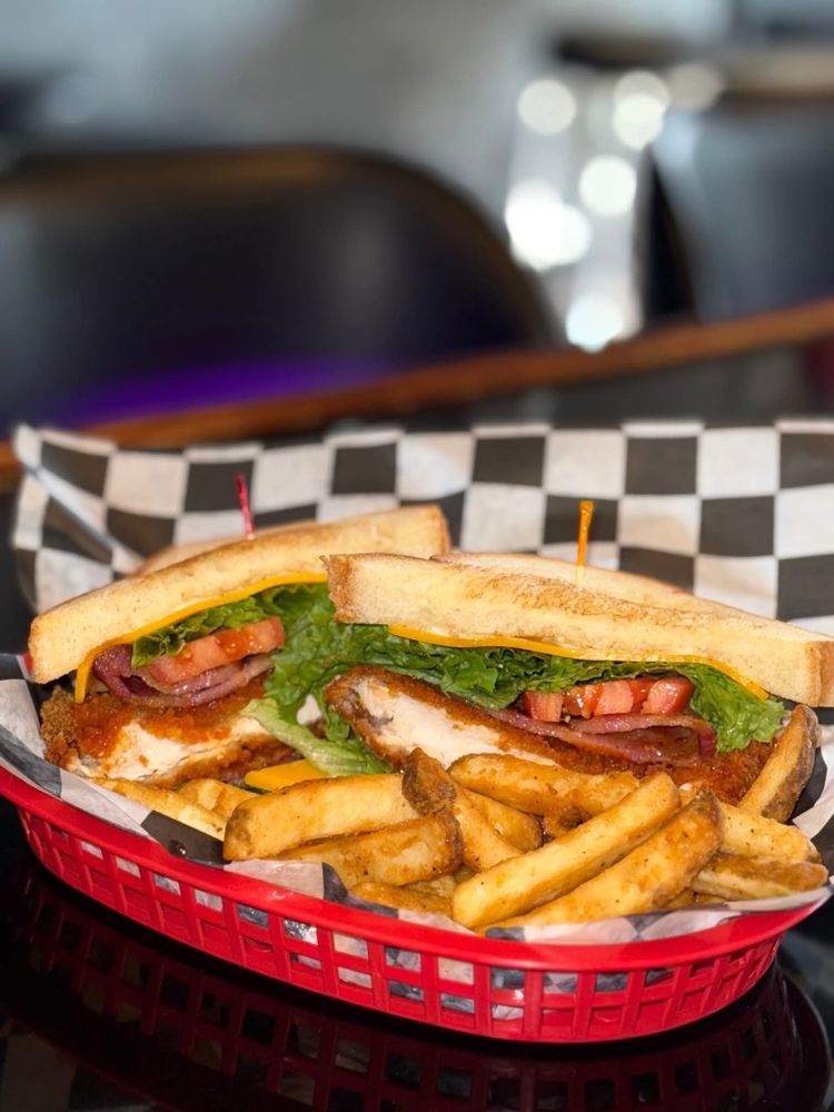 Social spots from Hometown Pub