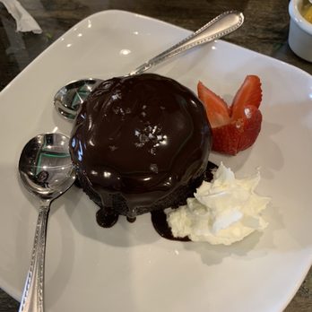 Naaman's BBQ - Chocolate whisky cake - Barbeque Near Me - Texarkana, Texas
