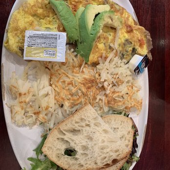 Carnegie Diner & Cafe - Californian Omelette - Breakfast & Brunch Near Me - Secaucus, New Jersey