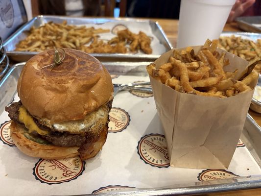 Brandani’s Burgers, Tacos & Brews by null