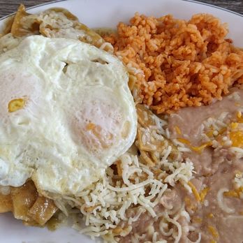 Roundabout grill - Green chilaquiles rice and beans - Mexican Near Me - Victorville, California Roundabout grill - Green chilaquiles rice and beans - Mexican Near Me - Victorville, California