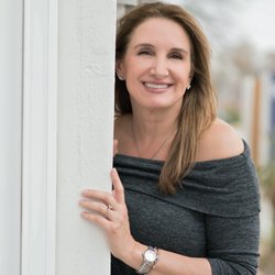 The Retreat Medical Spa - Dr. Emily B. McLaughlin - owner and physician of West Magnolia Plastic Surgery & The Retreat Medical Spa, Fort Worth