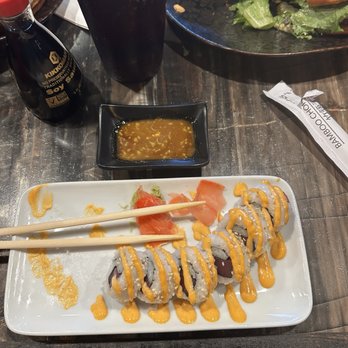 Ogawa’s - Spicy tuna roll after the first samples, small but good - Japanese Near Me - Fruitland, Idaho