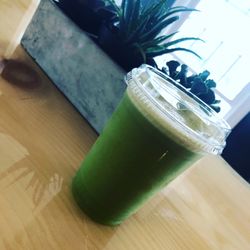 The Cracked Mug - The Hulk - cucumber, kale, celery, lime and green apple.