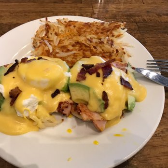 Benny's Cafe - Smoked turkey egg Benny with avocado and bacon - Cafes Near Me - McKinney, Texas