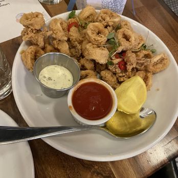 Cebu Bar & Bistro - Fried Calamari Plate - Breakfast & Brunch Near Me - Brooklyn, New York