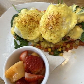 Silver Diner - The Bay Benedict. The crab cakes were great! - Diners Near Me - Chantilly, Virginia
