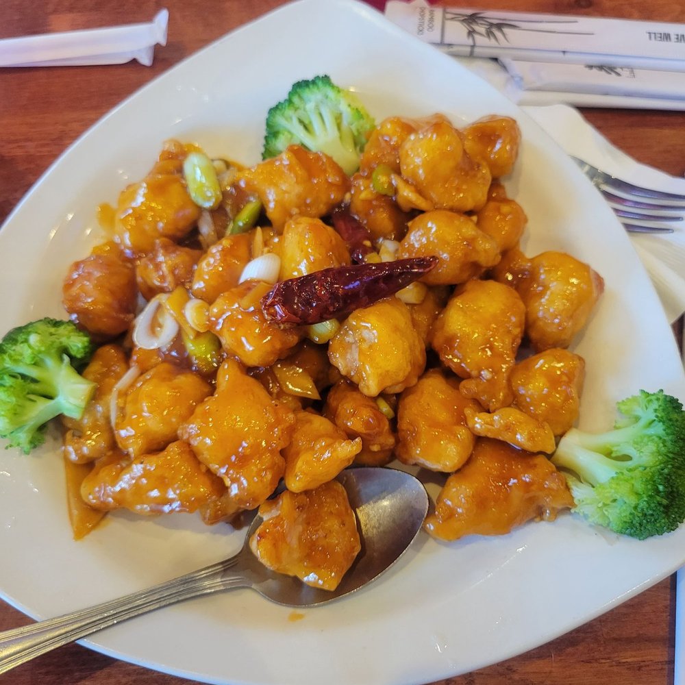 Dim Sum King - General Tso Chicken - Dim Sum Near Me - Fort Myers, Florida
