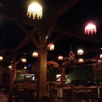 NaraDeva Thai Restaurant - The inside of the restaurant. Pretty, but missing a certain something. - Thai Near Me - Orlando, Florida NaraDeva Thai Restaurant - The inside of the restaurant. Pretty, but missing a certain something. - Thai Near Me - Orlando, Florida