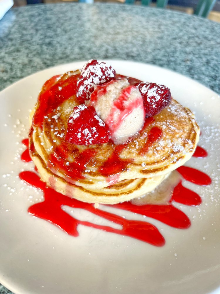 Plums Cafe