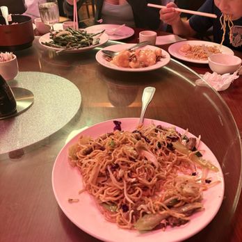 Red Lotus - Chinese Near Me - West Yellowstone, Montana
